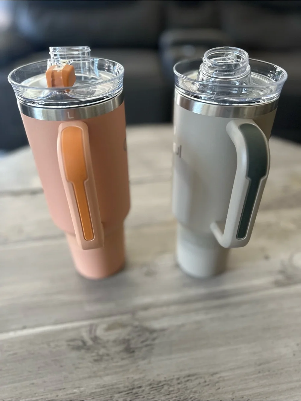 Cirkul Insulated Travel Mug - Peach and Gray